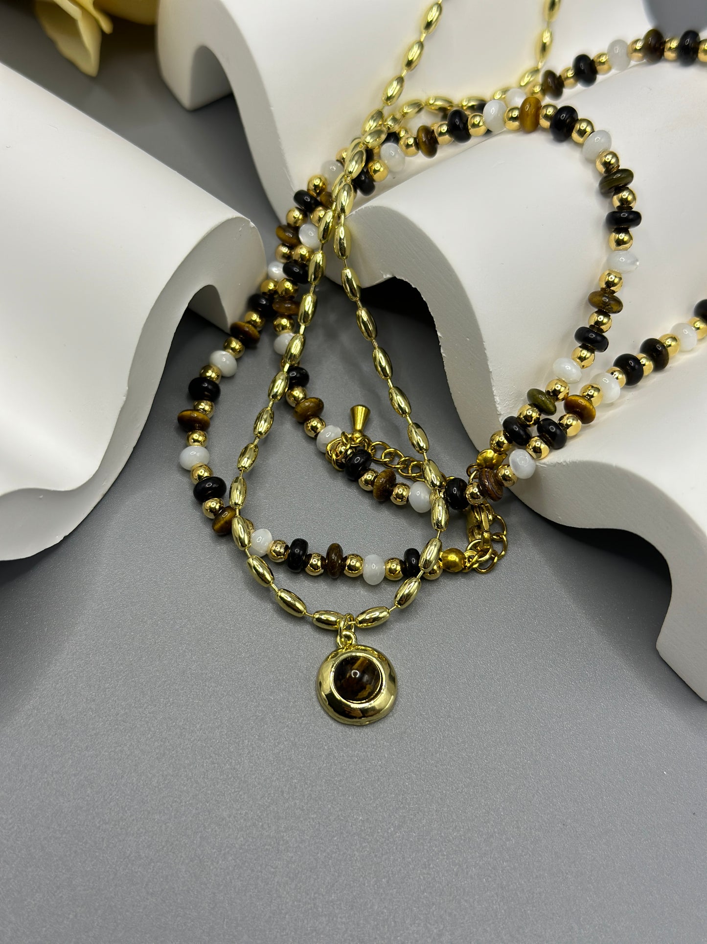 Elegant Pearl Rice Grain Collarbone Necklace